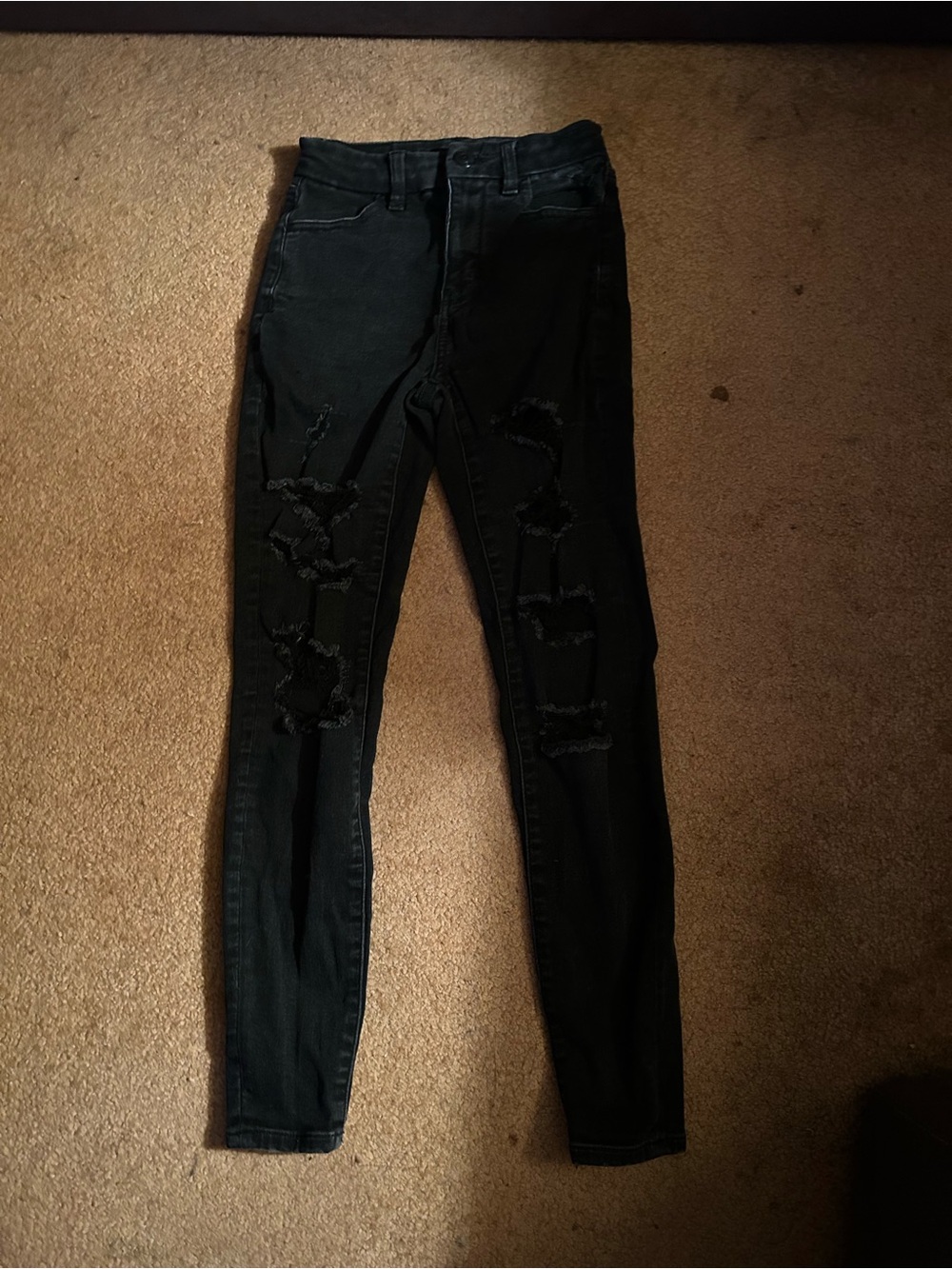 American Eagle Outfitters Black Distressed Skinny Jeans